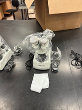 Load image into Gallery viewer, Stereo Microscope
